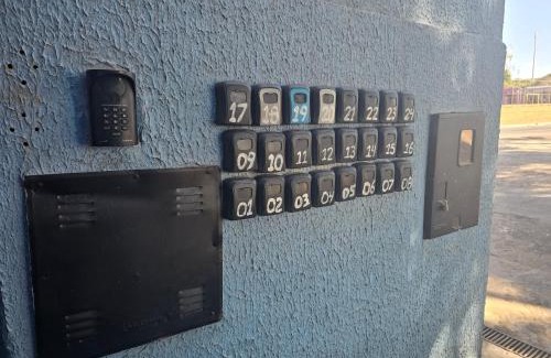 Aparecida de Goiania Apartment | Flat completo 12 minutos do centro com lojas variadas