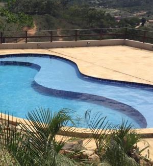 Cha Grande Apartment | Flat Condomínio Topo da Montanha 508