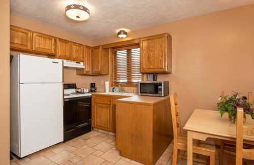 Jackson Hole Hotel | Flat Creek Inn