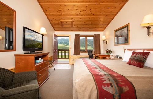 Jackson Hole Hotel | Flat Creek Inn