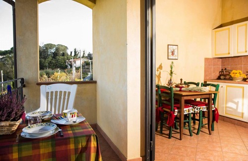 Lari Apartment | Flat in Lari, A/C, terrace, pool, restaurant, Wi-Fi, close to the village, Ci