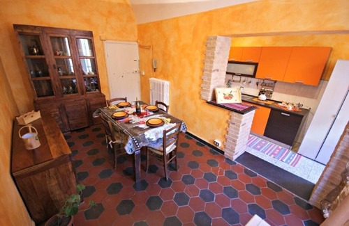 Imperia Apartment | Flat in the centre 250m from the beaches | Ap133