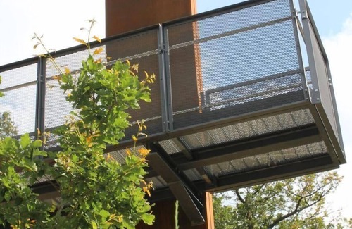 Lutzerath Apartment | Flat with garden, barbecue and panoramic view