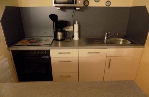 Schoneberg Apartment | Flat with terrace, garden and barbecue