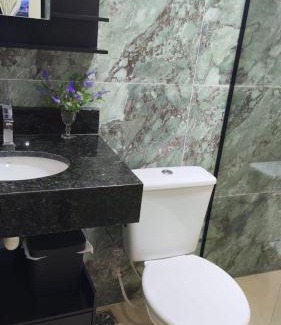 Rio Verde House | Flats containers