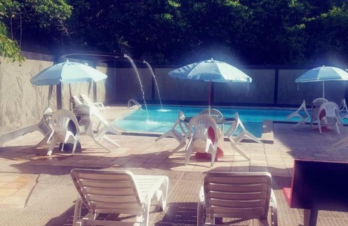 Pilar House | Flats quase beira mar ar piscinas até 8 pessoas caseiro