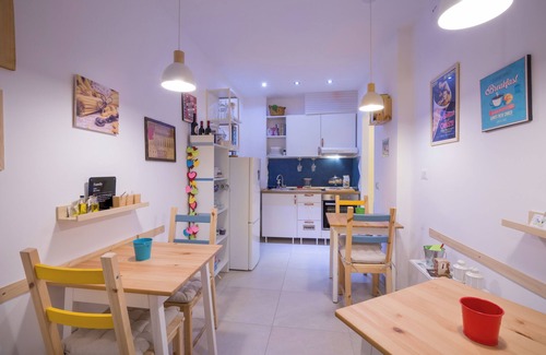 Fuorigrotta Bed & Breakfast | Flegreo bed and breakfast