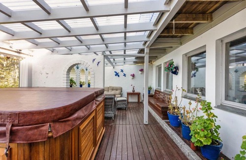 Haram House | Flemsøy