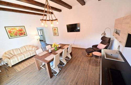 Historic Center House | FLH - Casa Doris