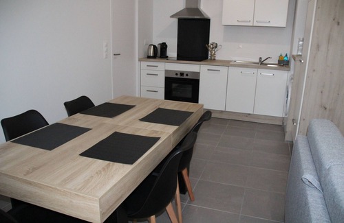 Roscoff Apartment | Flic-En-Flac, apartment 20m from the beach