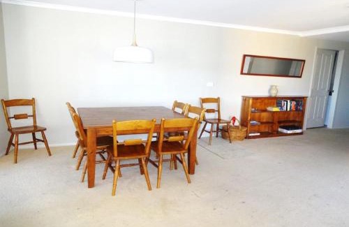 Port Macquarie Apartment | Flightdeck 301 5-7 Clarence Street