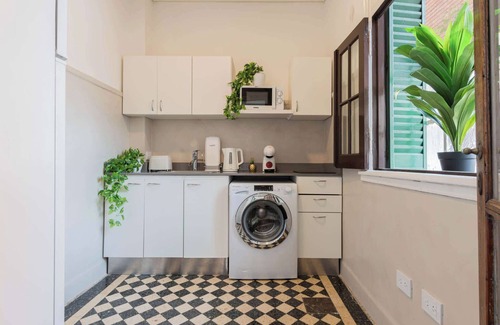 Palermo Condo | Fliphaus + Ravignani 2258 'A' - 2 Bd Vintage Palermo