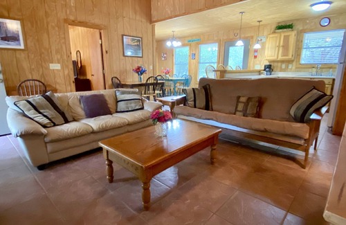 Sabinal Cabin | Float 2 Cabin! Private Frio River Access ~ Gated Comanche Crossing, Concan!