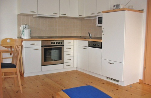 Barth House | Floating Houses - Komfortable Schwimmende Ferienhäuser im Barther Yachthafen