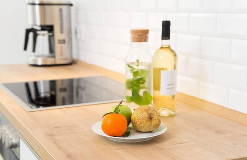 Moabit Apartment | Floor 2 (Apt. 4 + 5) 195 SQM & 5 BR/ENTIRE FLOOR: MAX 21 PERSONS