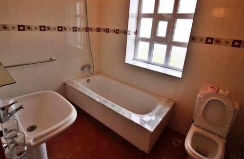 Malpica de Bergantinos Apartment | Floors Buño 2 (s. h.)