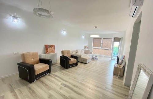 Sector 2 Apartment | Floreasca Parc View Gem