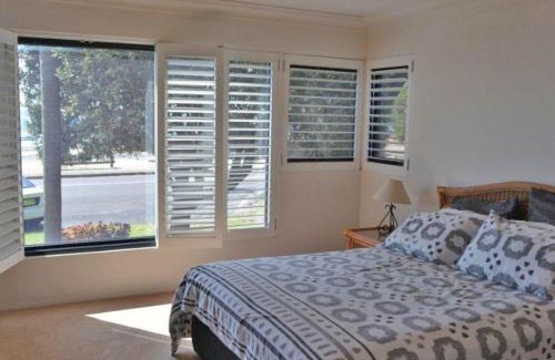 Nelson Bay Apartment | Florentine 4 spectacular views and air conditioning