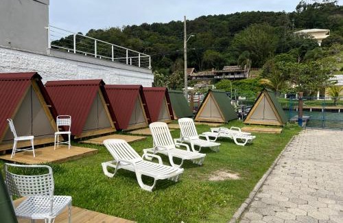 Barra da Lagoa Cabin | Floripa Glamping