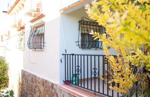 L'Eliana House | FLORIT FLATS - The Orange Lemon Tree House