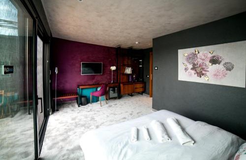 Cukarica Hotel | FLOW