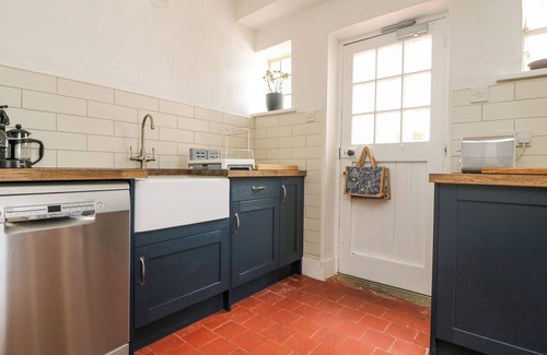 Gillan Cottage | Flushing Meadow