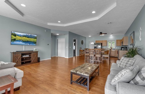 Geneseo Apartment | FLX Retreats Conesus Condos- APT A