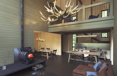 Red Lake Ski Chalet | Fly-in to "Orono"