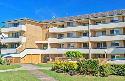 Port Macquarie Apartment | Flynns View 8: 2 BR, 1 BA Apartment in Port Macquarie, Sleeps 6