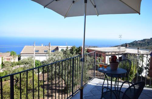 Sant'Agata sui Due Golfi Apartment | Fondo Santa Lucia