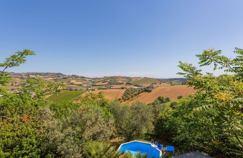 Mosciano Sant'Angelo House | Fonte del Ceppo 2 by Interhome
