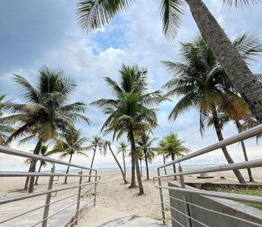 Vila Assuncao Apartment | Foot on the Sand Ocean Beach IV