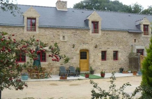 Pluvigner House | For a relaxing vacation in green surroundings