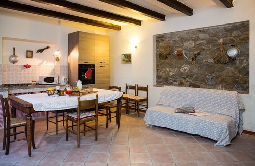 Chianni Other | For groups, in the heart of Tuscany 40 km from Pisa airport