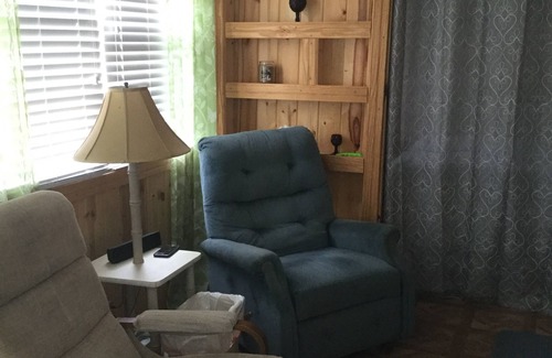 Florida South Atlantic Coast House | For rent 2 bedroom and 2 bath in Avon Park Fla.