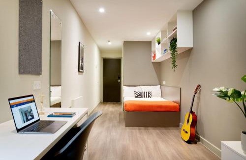 Huddersfield Apartment | For Students Only - Saw Mill in Huddersfield