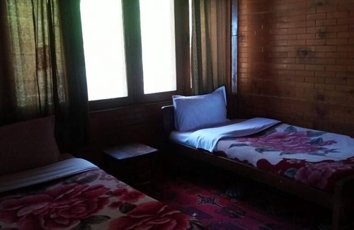 Brun Hotel | Foreigner Tourist Inn