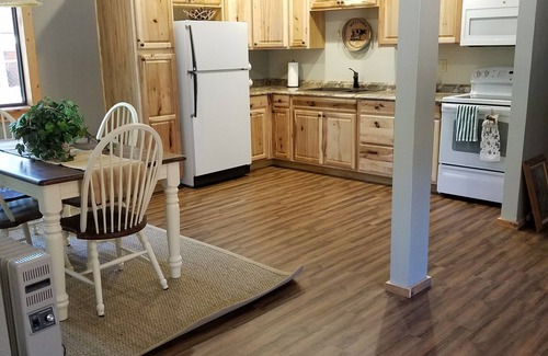 Heber Cabin | FOREST LAKES, AZ. Bunkhouse Rental