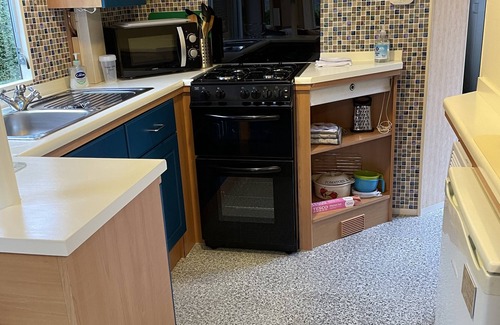 Balnain House | FOREST VIEW CARAVAN - ADULTS ONLY