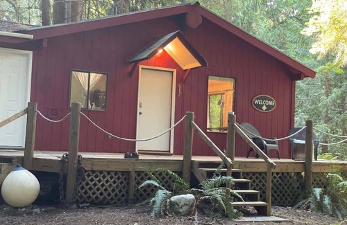 Port Angeles Cabin | Forested Cottage in the Woods, near Olympic Park