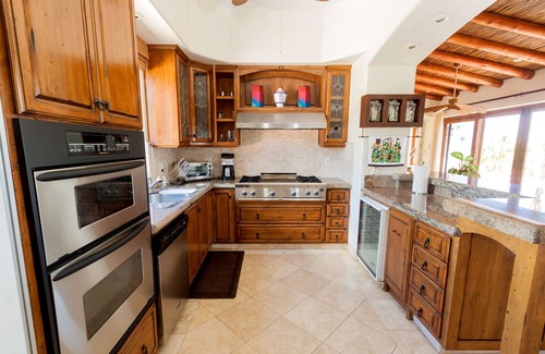Cabo Bello House | Former home of the Red Hot Chili Peppers!