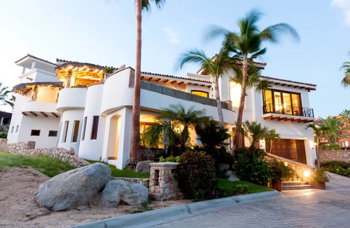 Cabo Bello House | Former home of the Red Hot Chili Peppers!