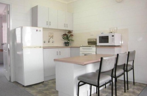Forster Apartment | Forster Lodge 16
