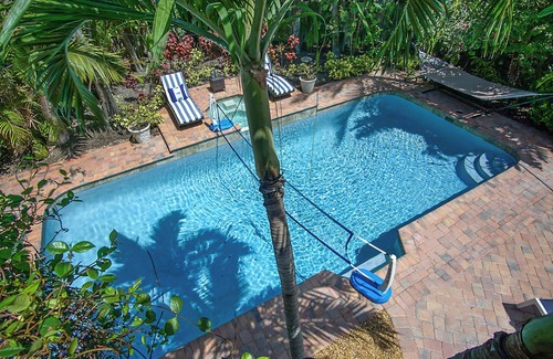 Fort Pierce House | Fort Pierce Escape w/Patio - Walk to the Beach!