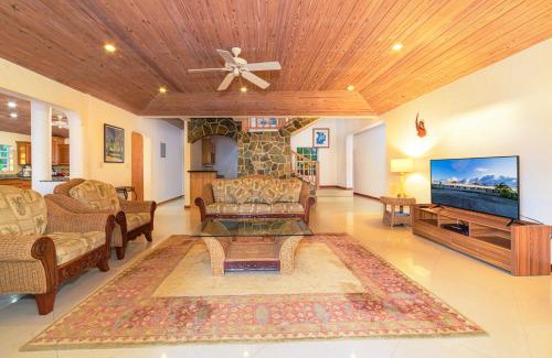 Cades Bay Villa | Fort Shelley