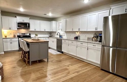 Fort Smith House | Fort Smith/Nurses, Ebbing, TDY/Furnished 4 BR