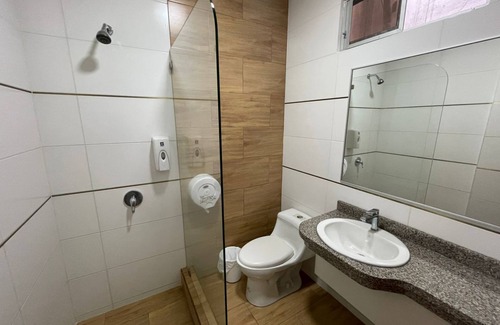 Simon Bolivar Hotel | Fortune Hotel