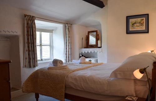 Starbotton House | Foss Gill