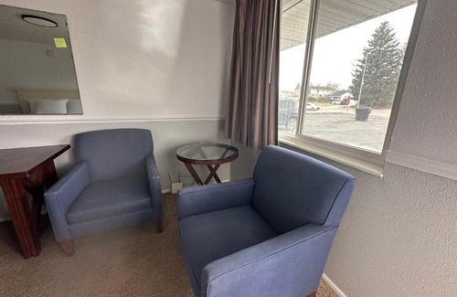 Frontier Hotel | Fossil Butte Motel