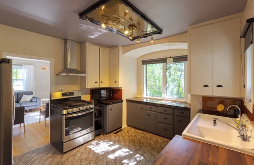 Eastend House | Fossil Valley Home, Eastend, SK